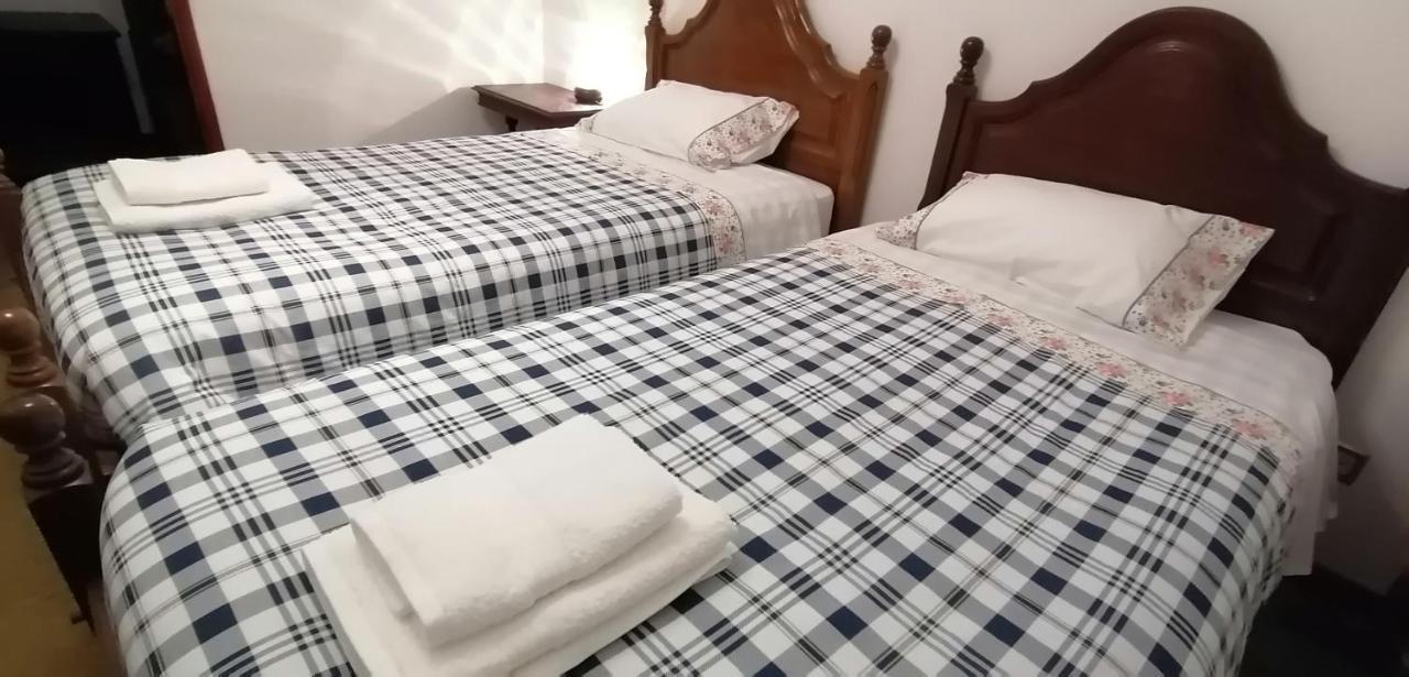 הוילה סנטה קומבו דאו Moradia Santa Comba מראה חיצוני תמונה
